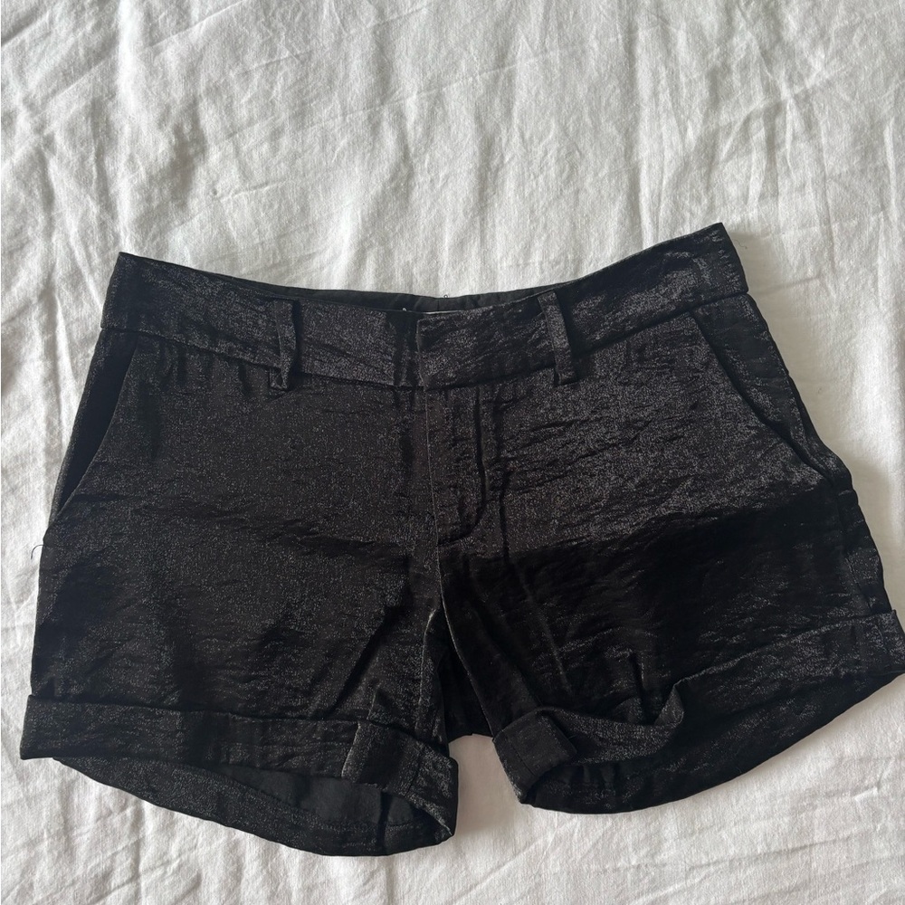Miilla Black Women's Shorts